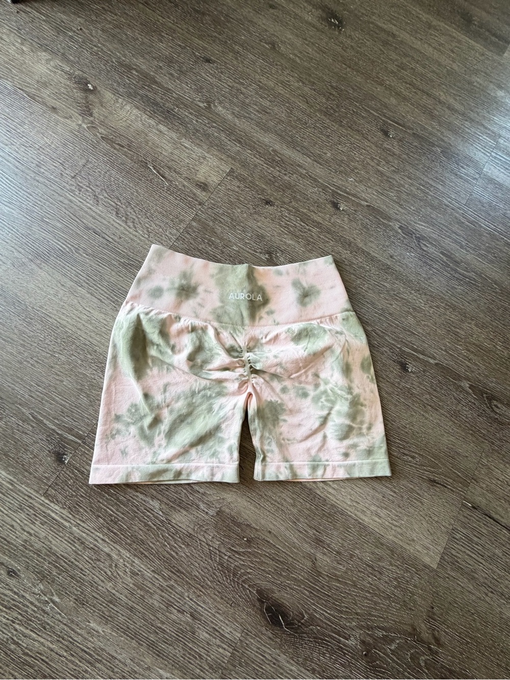 Skirt Subcategory Identification